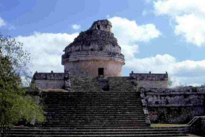 Caracol (o Observatório) em Chichén Itzá, Yucatan, México