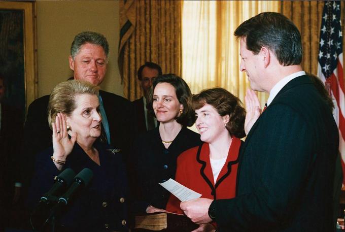 Juramento de Madeleine Albright