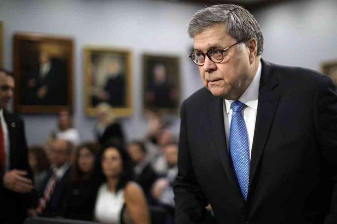 Fotografia do procurador-geral dos EUA William Barr testemunhando ao Comitê de Apropriações da Câmara