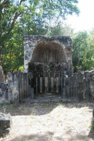 Mihrab da Grande Mesquita de Songo Mnara