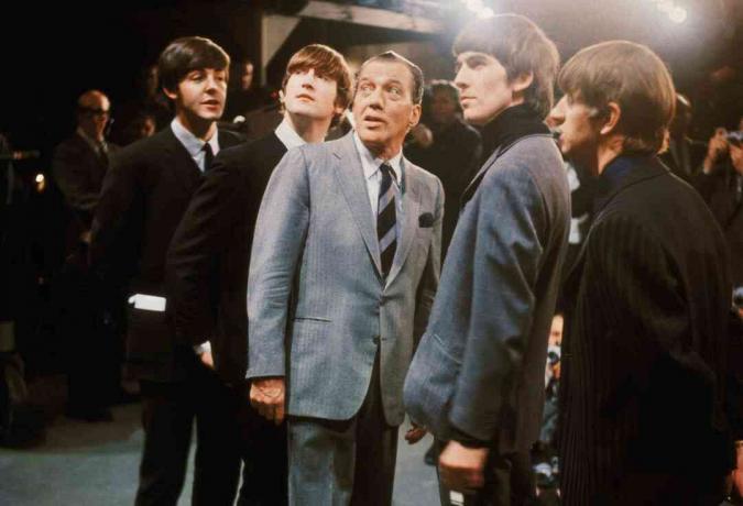 foto de Ed Sullivan com os Beatles