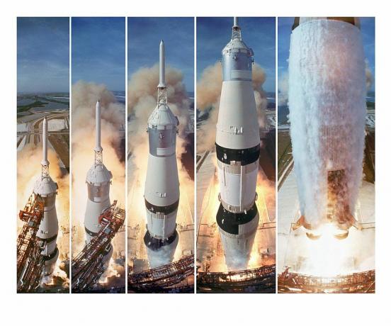 Boosters Saturn V decolam para levar o Apollo 11