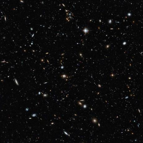 Hubble Seção transversal de galáxias