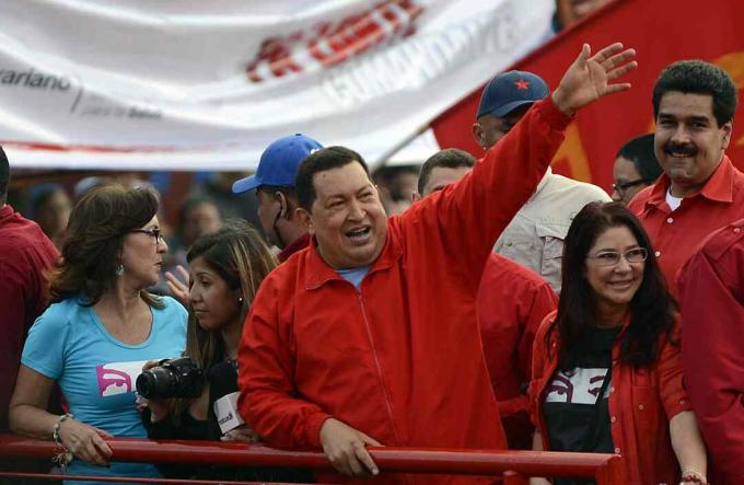 Hugo Chávez com Nicolas Maduro, 2012