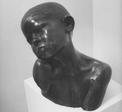 Escultura de menino Constantin Brancusi