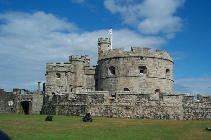 Vista exterior do Castelo de Pendennis.