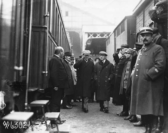 Presidente Wilson e George Creel na estação de trem