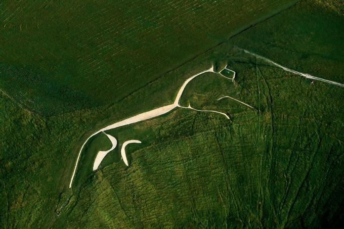 O geoglyph do cavalo de Uffiington, Oxfordshire, Inglaterra